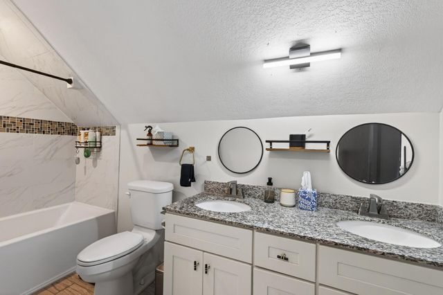 1061 Ohio Street, West Saint Paul, MN 55118