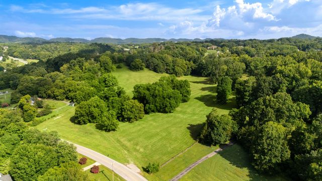 6628 Bethesda Arno Rd, Thompsons Station, TN 37179