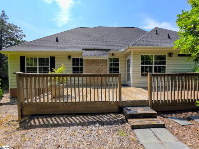 314 Winding Brook Court, Greenville, SC 29617