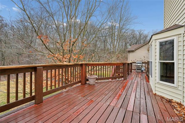 17 Praise Court, Fenton, MO 63026