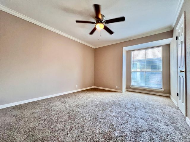 700 Thicket Lane 804, Houston, TX 77079