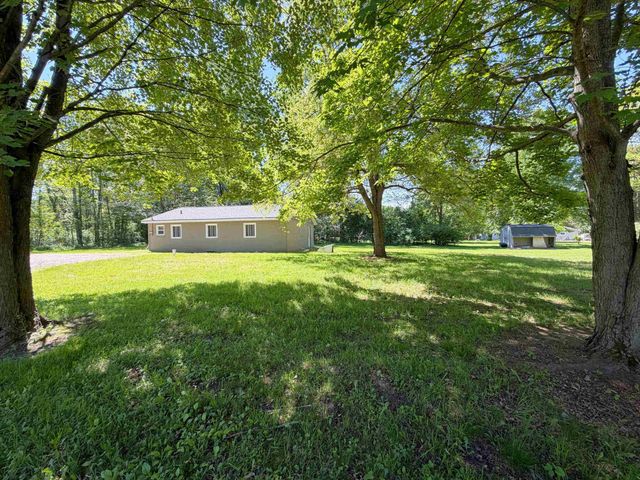 12313 Railroad Road, Vienna Twp, MI 48420