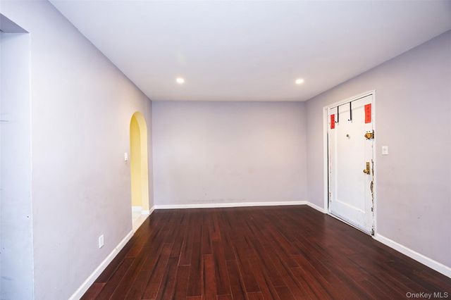 69-12 140th Street 2C, Kew Garden Hills, NY 11367