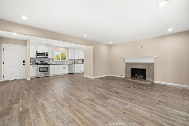 8181 Holland Drive, Huntington Beach, CA 92647