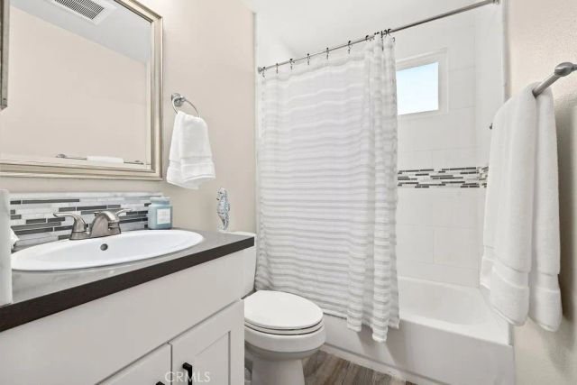 8181 Holland Drive, Huntington Beach, CA 92647