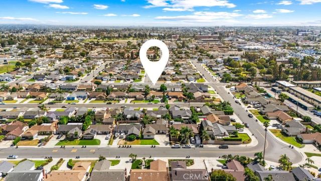 8181 Holland Drive, Huntington Beach, CA 92647