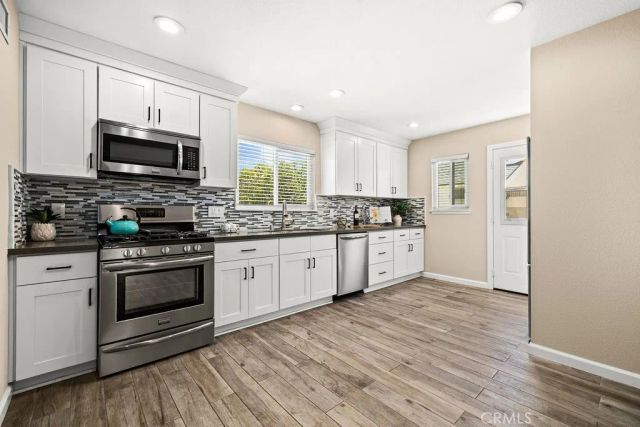8181 Holland Drive, Huntington Beach, CA 92647
