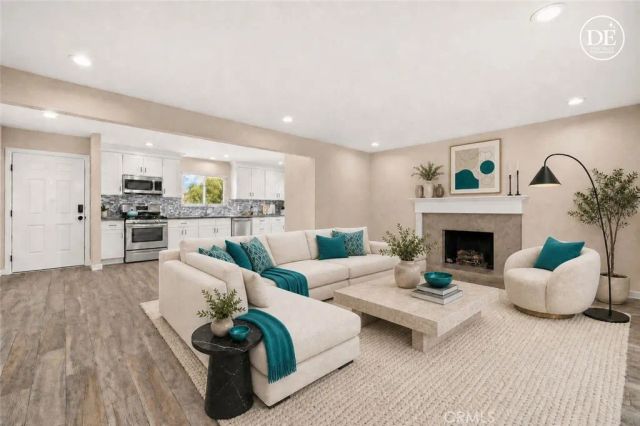 8181 Holland Drive, Huntington Beach, CA 92647