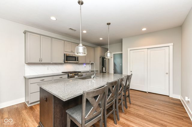 1512 Evenstar Boulevard, Carmel, IN 46280