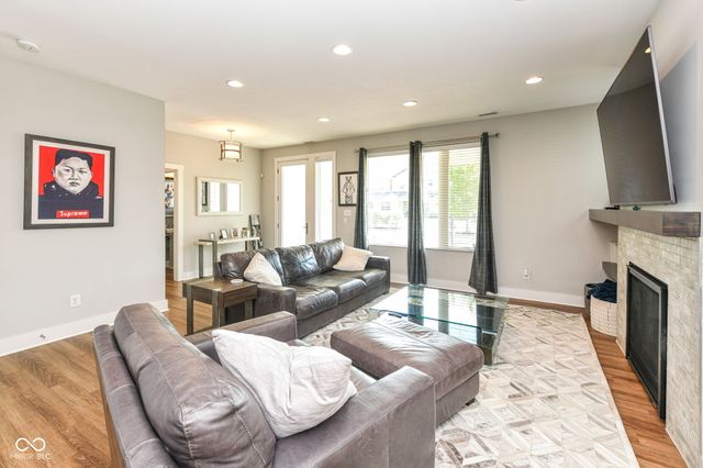 1512 Evenstar Boulevard, Carmel, IN 46280