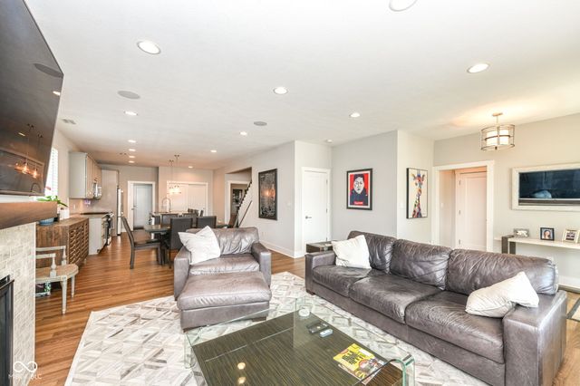 1512 Evenstar Boulevard, Carmel, IN 46280