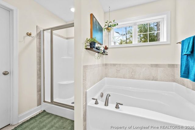 400 Everest Court, Aberdeen, NC 28315