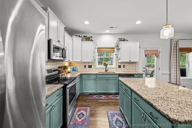 400 Everest Court, Aberdeen, NC 28315