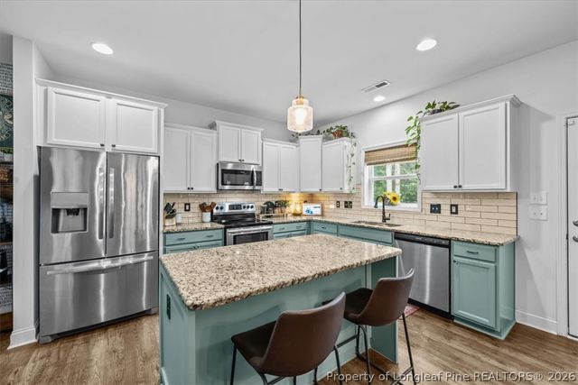 400 Everest Court, Aberdeen, NC 28315