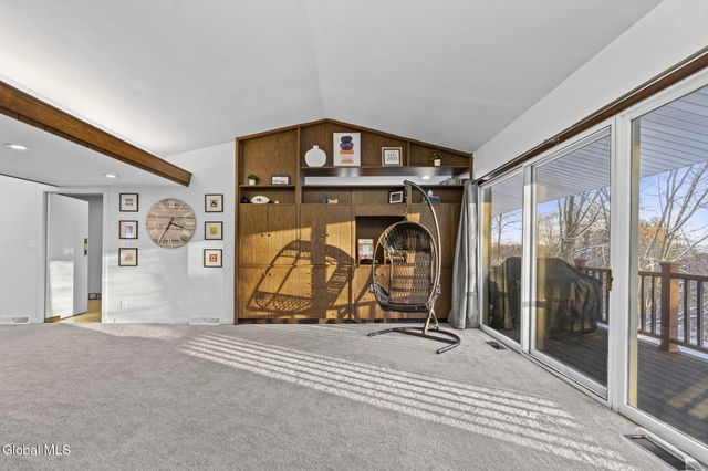 268 Golf Course Road, Amsterdam, NY 12010