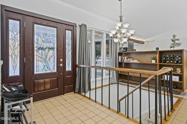 268 Golf Course Road, Amsterdam, NY 12010