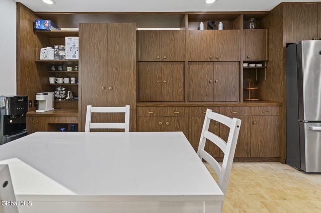 268 Golf Course Road, Amsterdam, NY 12010