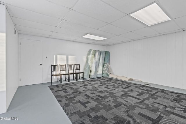 268 Golf Course Road, Amsterdam, NY 12010