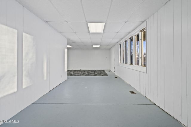 268 Golf Course Road, Amsterdam, NY 12010