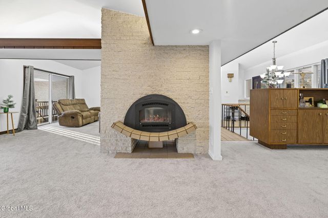 268 Golf Course Road, Amsterdam, NY 12010