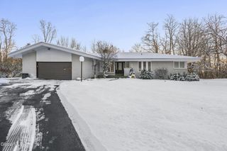 268 Golf Course Road, Amsterdam, NY 12010