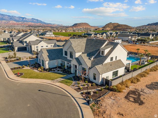 2881 S LEAF LN, Washington, UT 84780