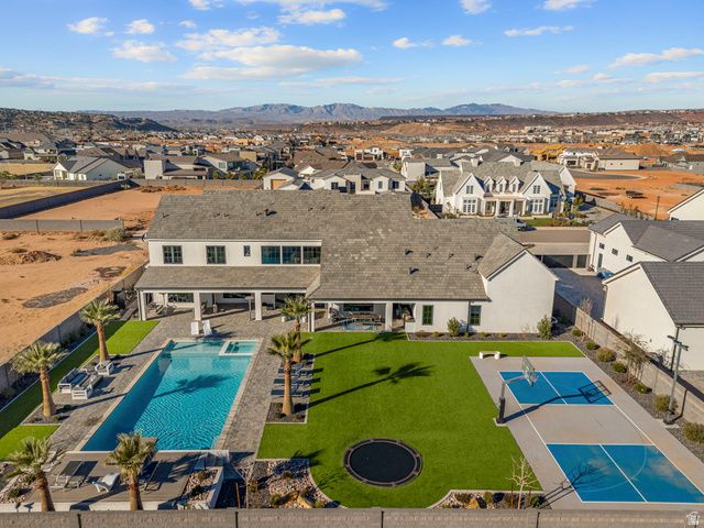 2881 S LEAF LN, Washington, UT 84780