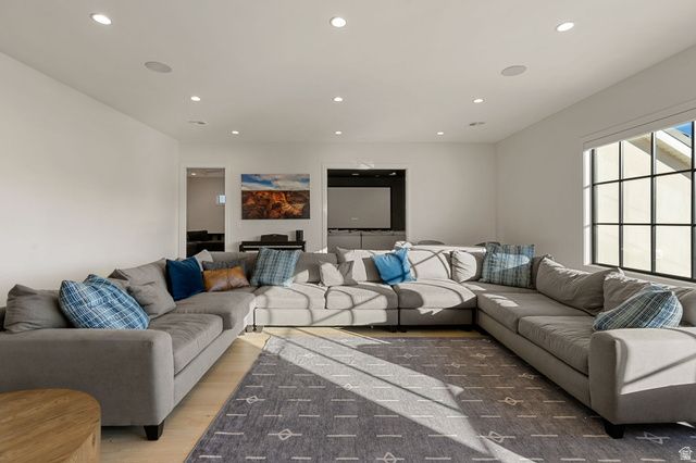 2881 S LEAF LN, Washington, UT 84780