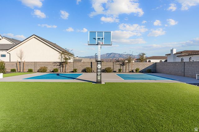 2881 S LEAF LN, Washington, UT 84780