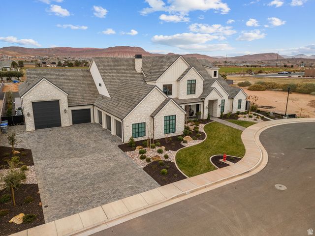 2881 S LEAF LN, Washington, UT 84780