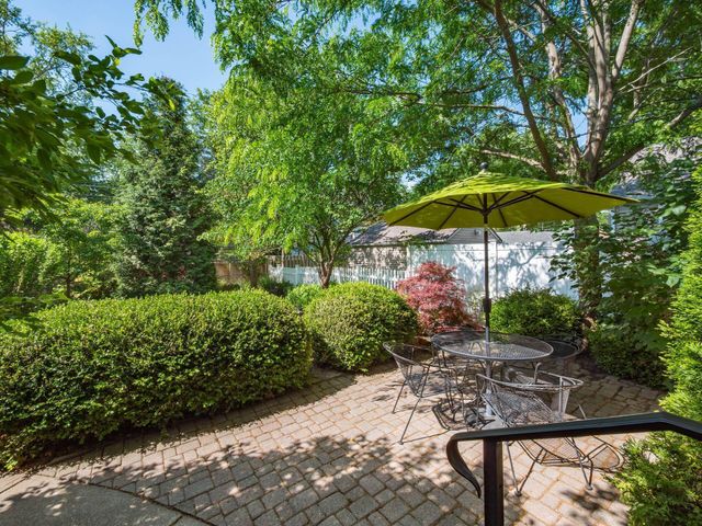 399 Northridge Road, Columbus, OH 43214