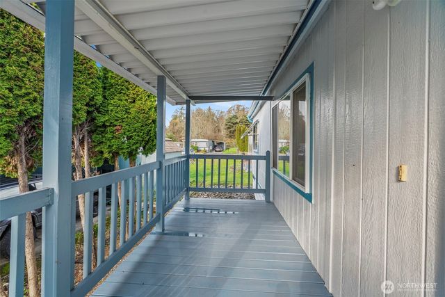 5400 Meeker Drive #104, Kalama, WA 98625