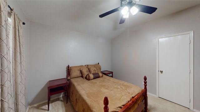 705 Chalk Knoll Road, Fort Worth, TX 76108