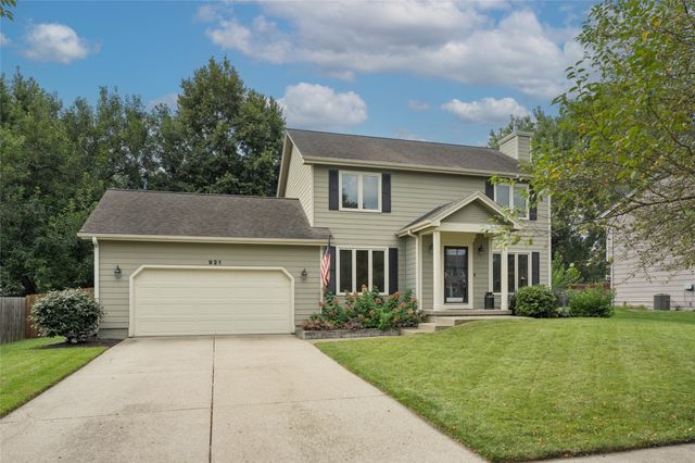 921 SE Peterson Drive, Ankeny, IA 50021