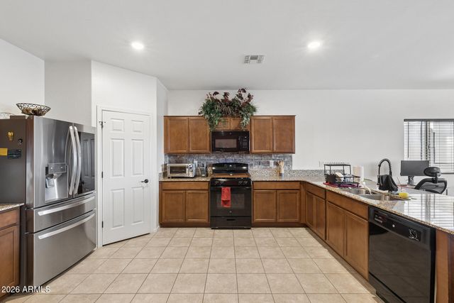 7134 N 127TH Drive, Glendale, AZ 85307