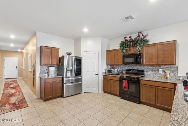 7134 N 127TH Drive, Glendale, AZ 85307