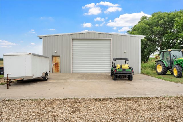 3057 Holy Road, Abbott, TX 76621