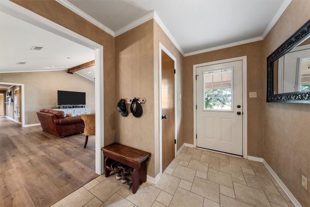 3057 Holy Road, Abbott, TX 76621