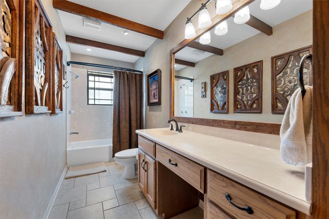 3057 Holy Road, Abbott, TX 76621