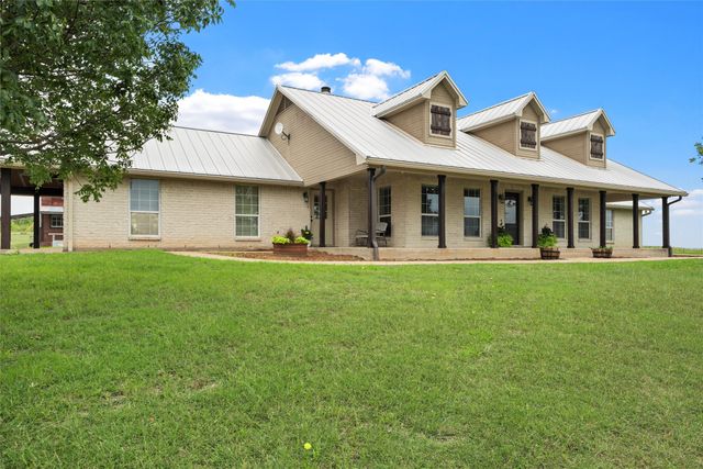 3057 Holy Road, Abbott, TX 76621