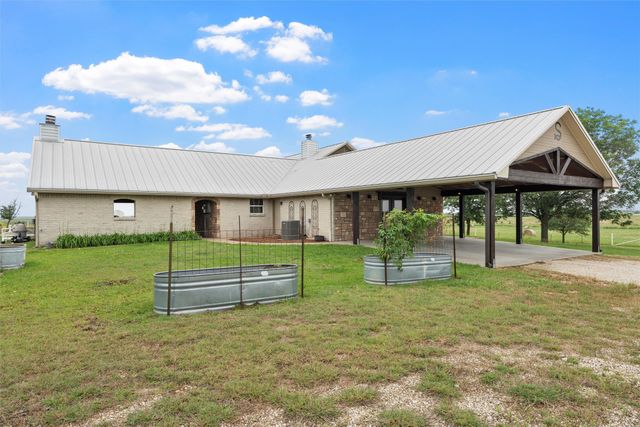 3057 Holy Road, Abbott, TX 76621