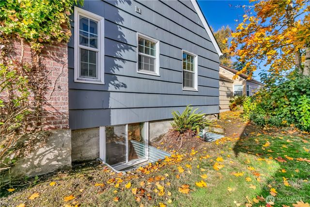 3421 N 8th Street, Tacoma, WA 98406