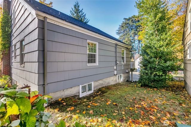 3421 N 8th Street, Tacoma, WA 98406