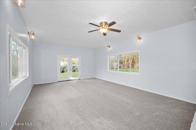 11102 N 4th ST, Hauser, ID 83854