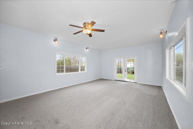 11102 N 4th ST, Hauser, ID 83854