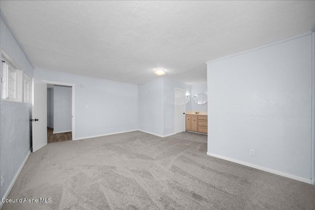 11102 N 4th ST, Hauser, ID 83854