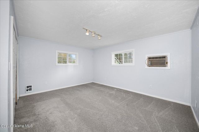 11102 N 4th ST, Hauser, ID 83854