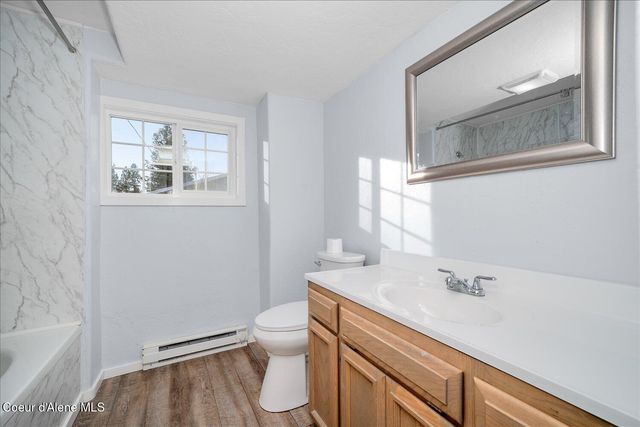 11102 N 4th ST, Hauser, ID 83854