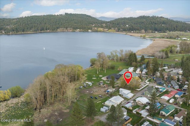 11102 N 4th ST, Hauser, ID 83854