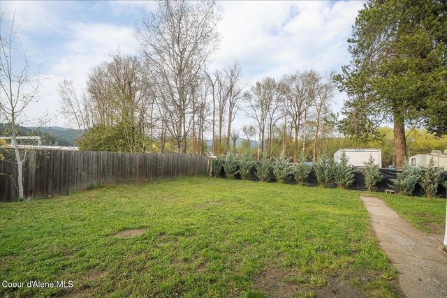 11102 N 4th ST, Hauser, ID 83854